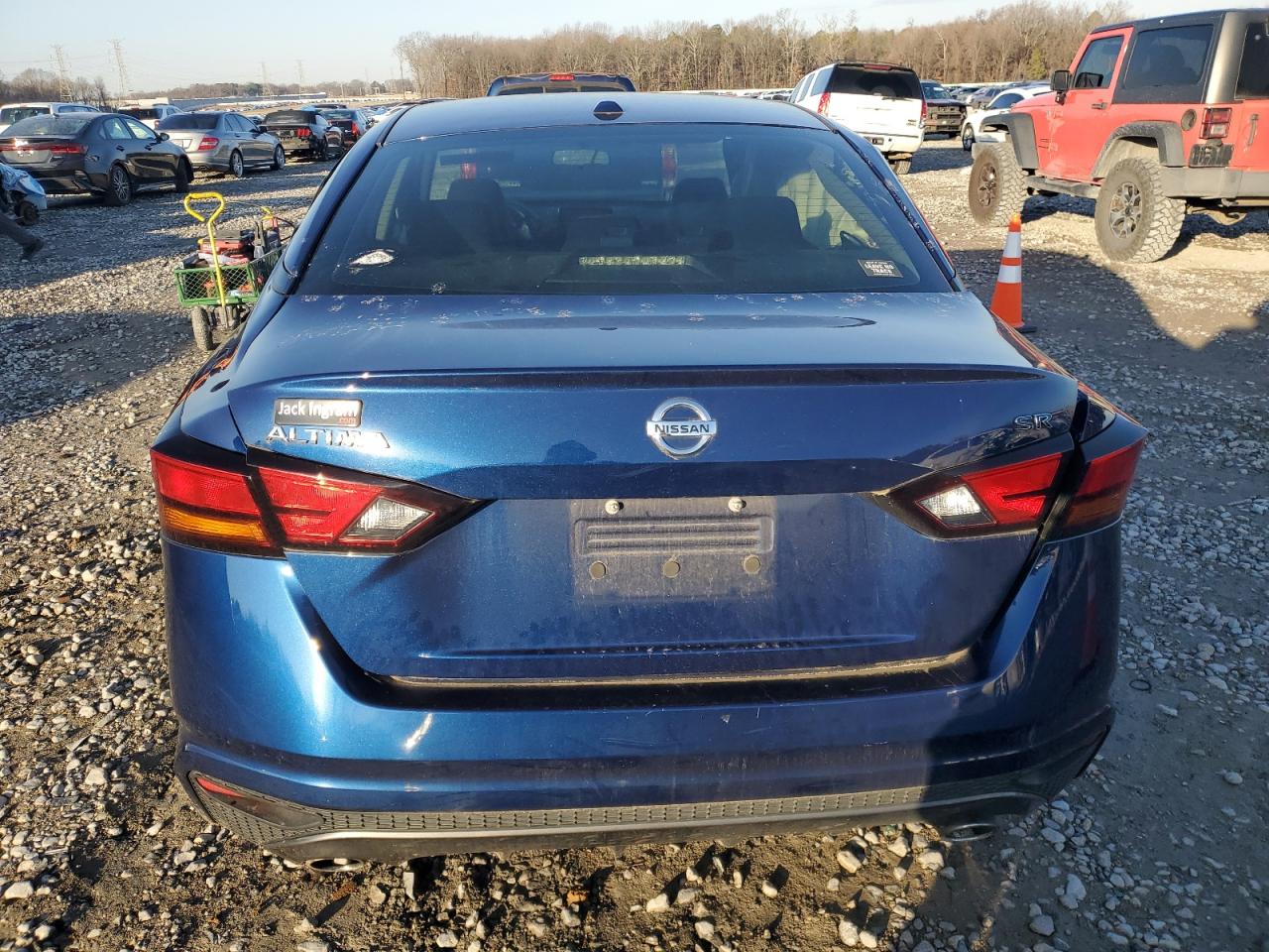 2019 Nissan Altima - Image 6