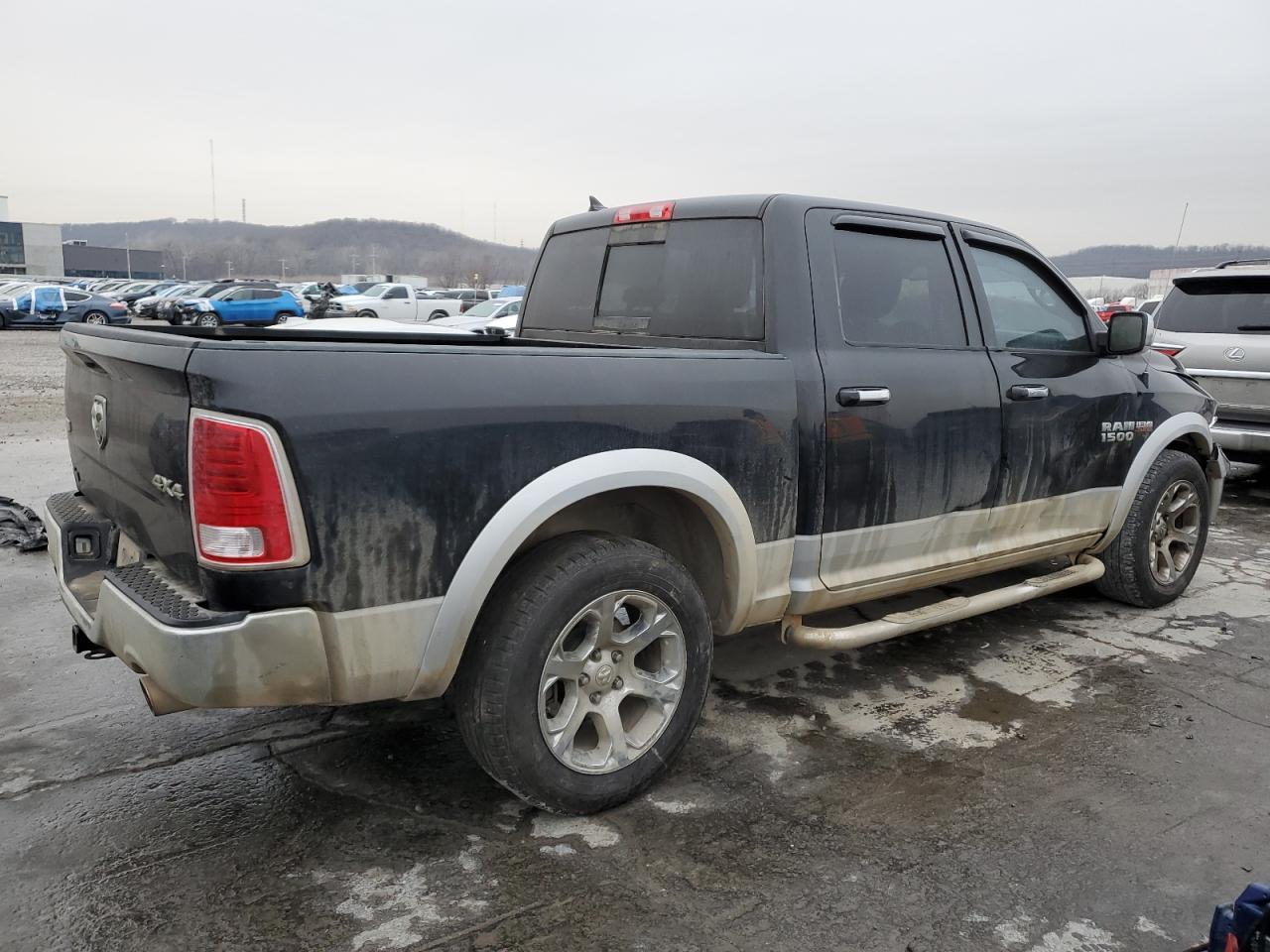 2017 RAM 1500 - Image 3