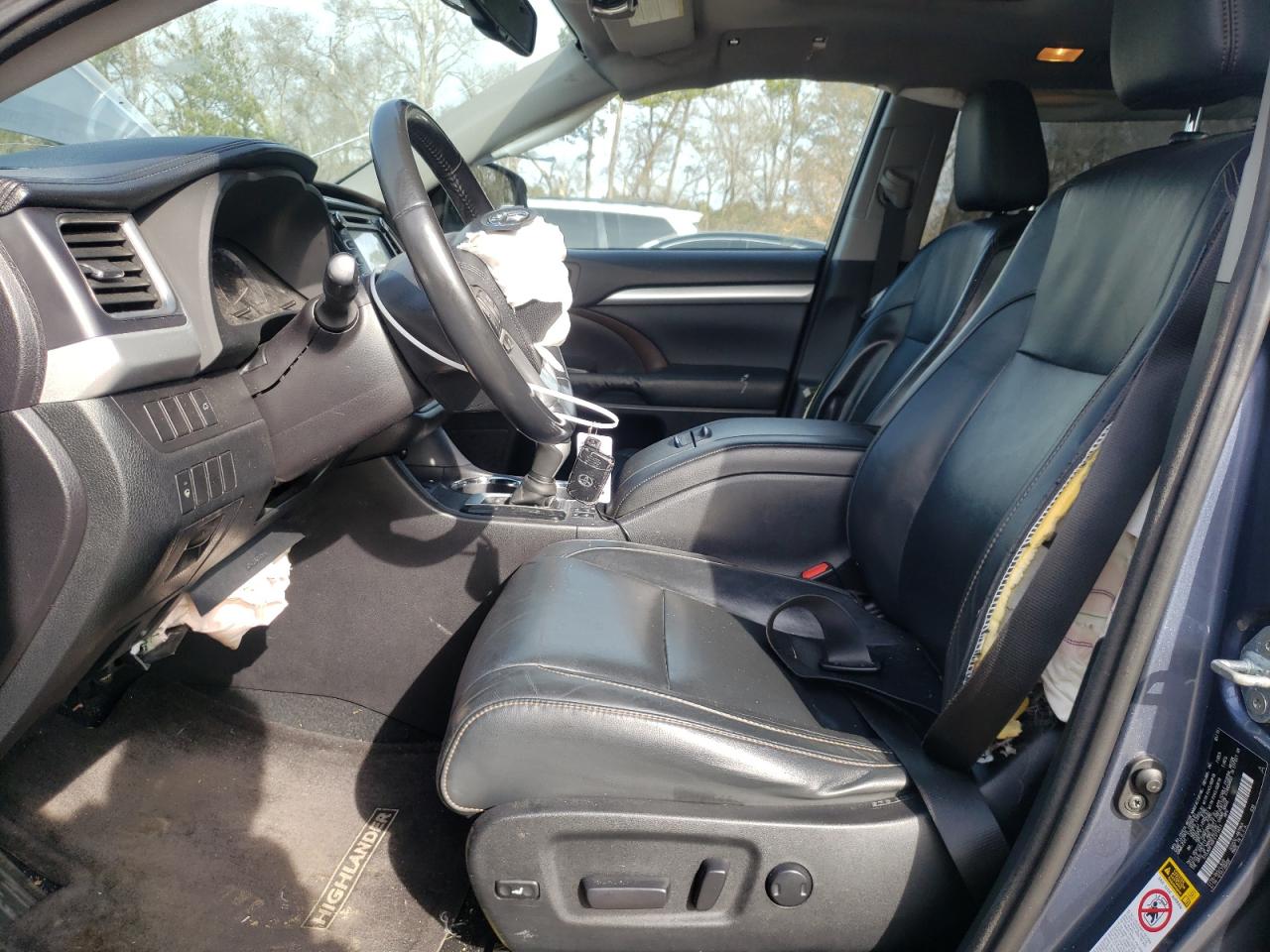 2015 Toyota Highlander - Image 7