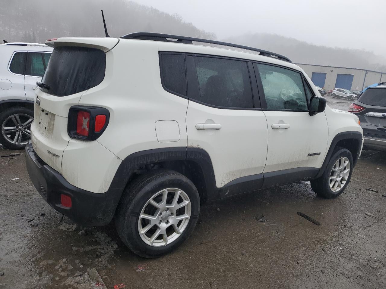 2019 Jeep Renegade - Image 3