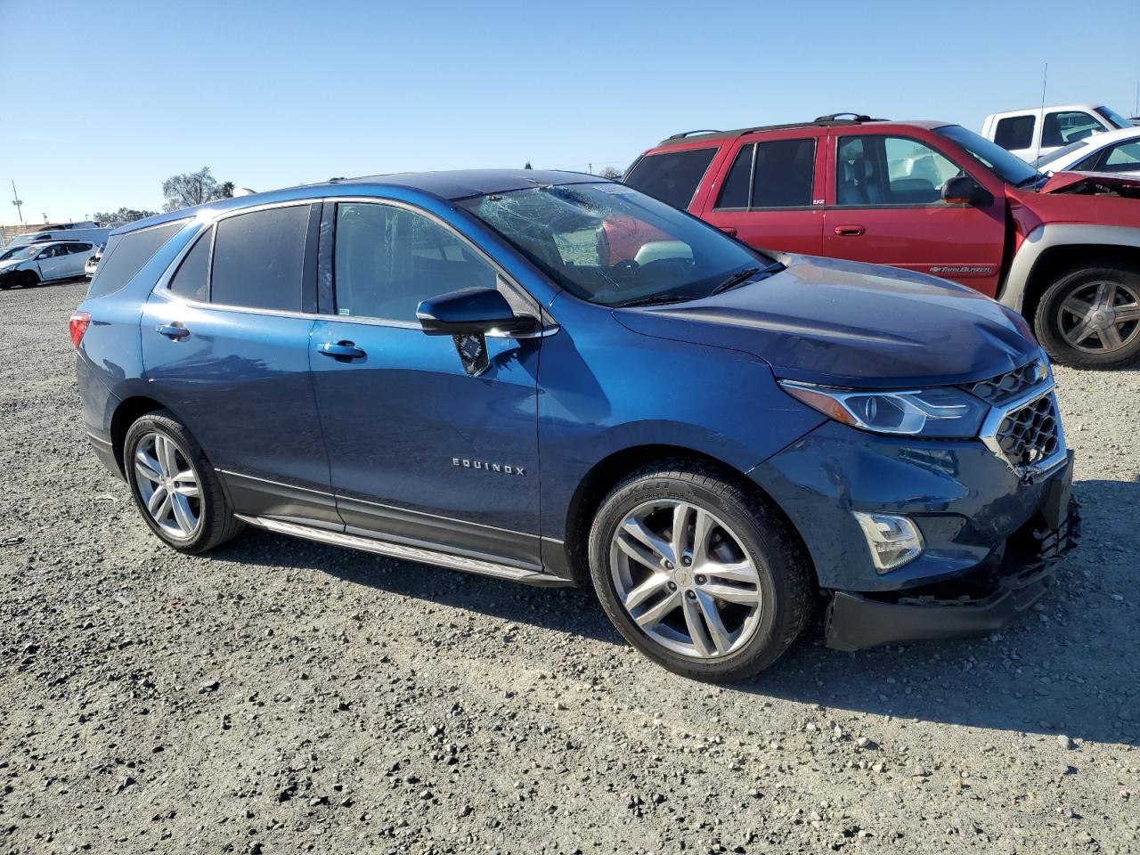 2GNAXKEV8K6121098 CHEVROLET EQUINOX 2019