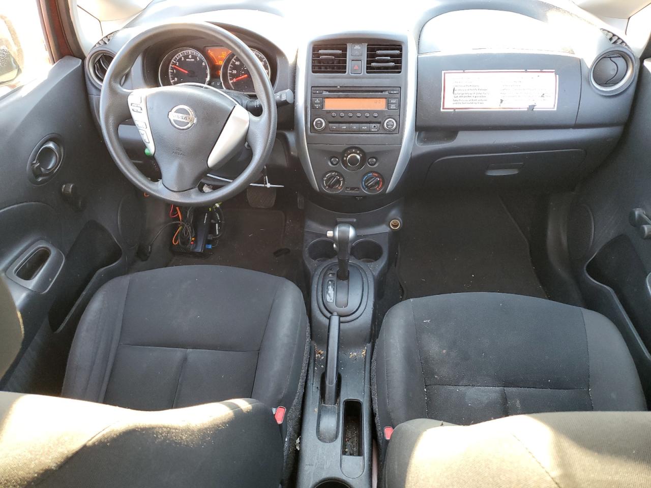 VIN 3N1CE2CP7JL365625 2018 NISSAN VERSA no.8