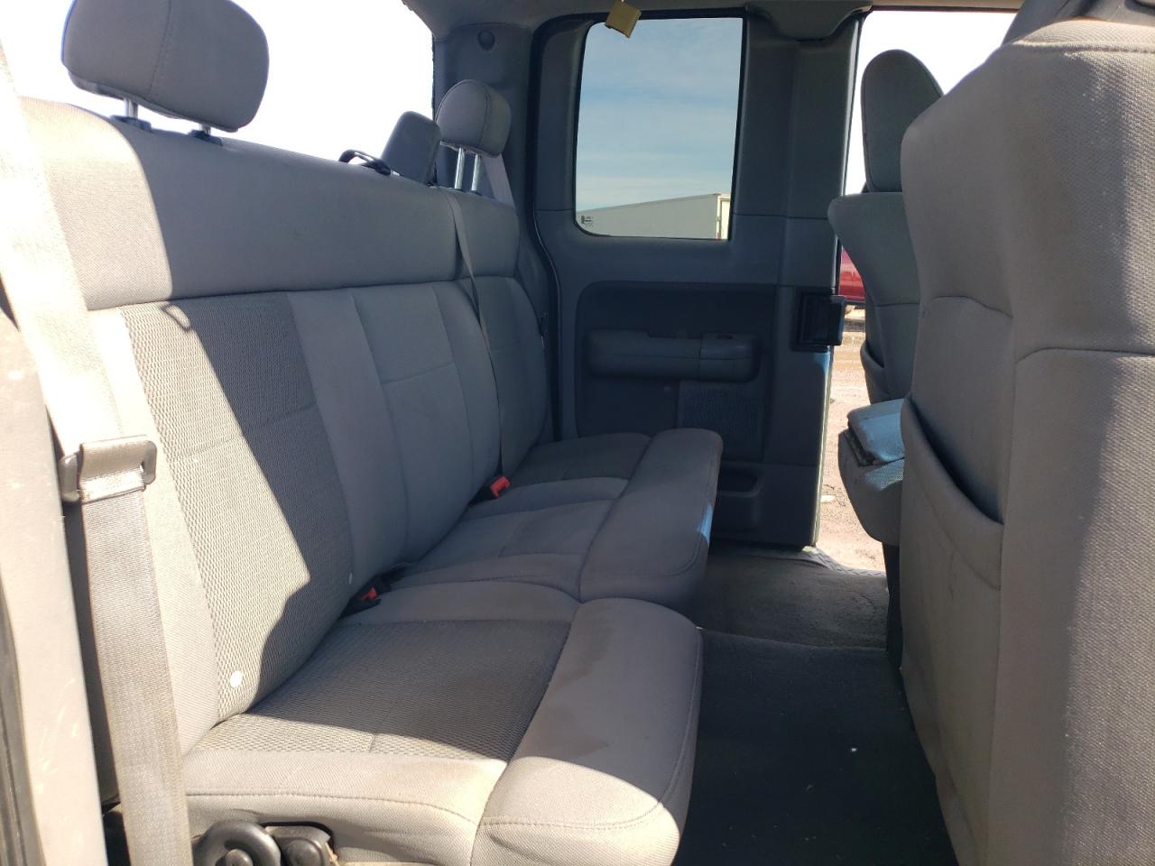 2006 Ford F-150 - Image 10