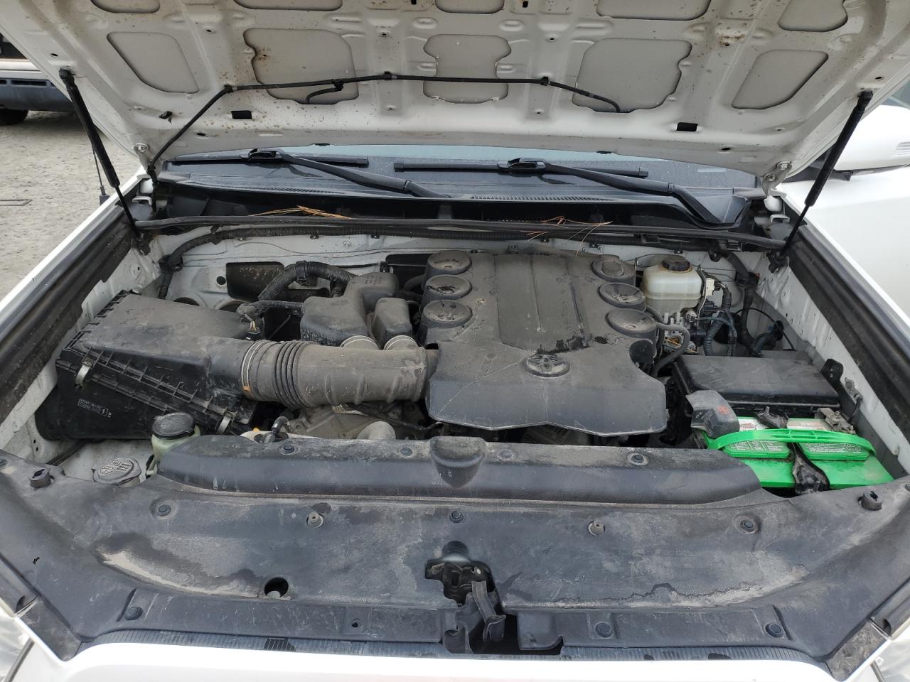 2011 Toyota 4Runner - Image 12