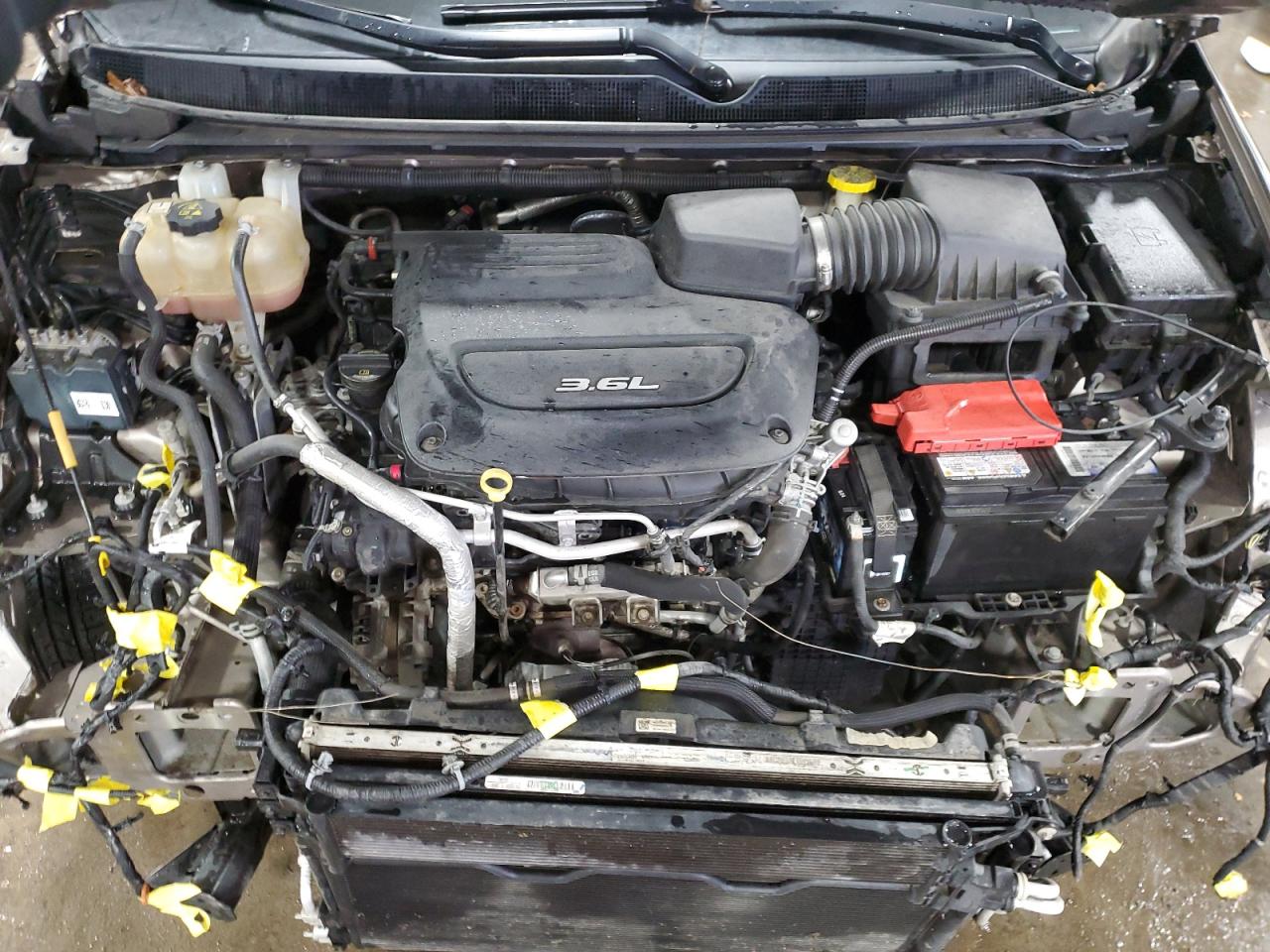 2017 Chrysler Pacifica - Image 12
