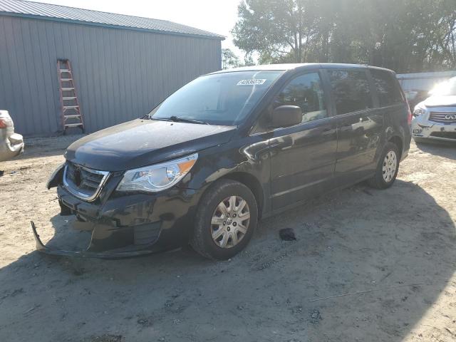 2013 Volkswagen Routan S