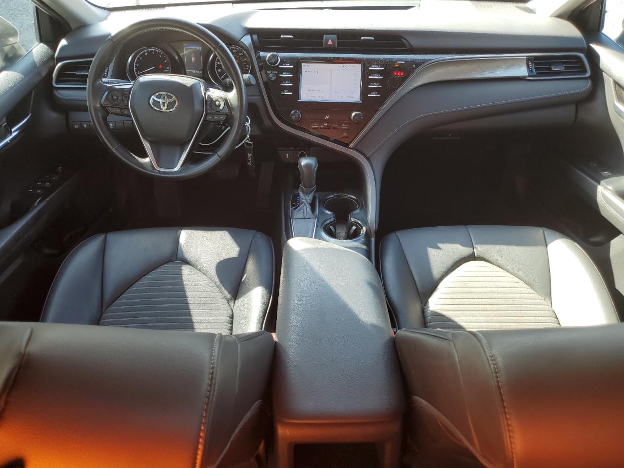 2019 Toyota Camry - Image 8