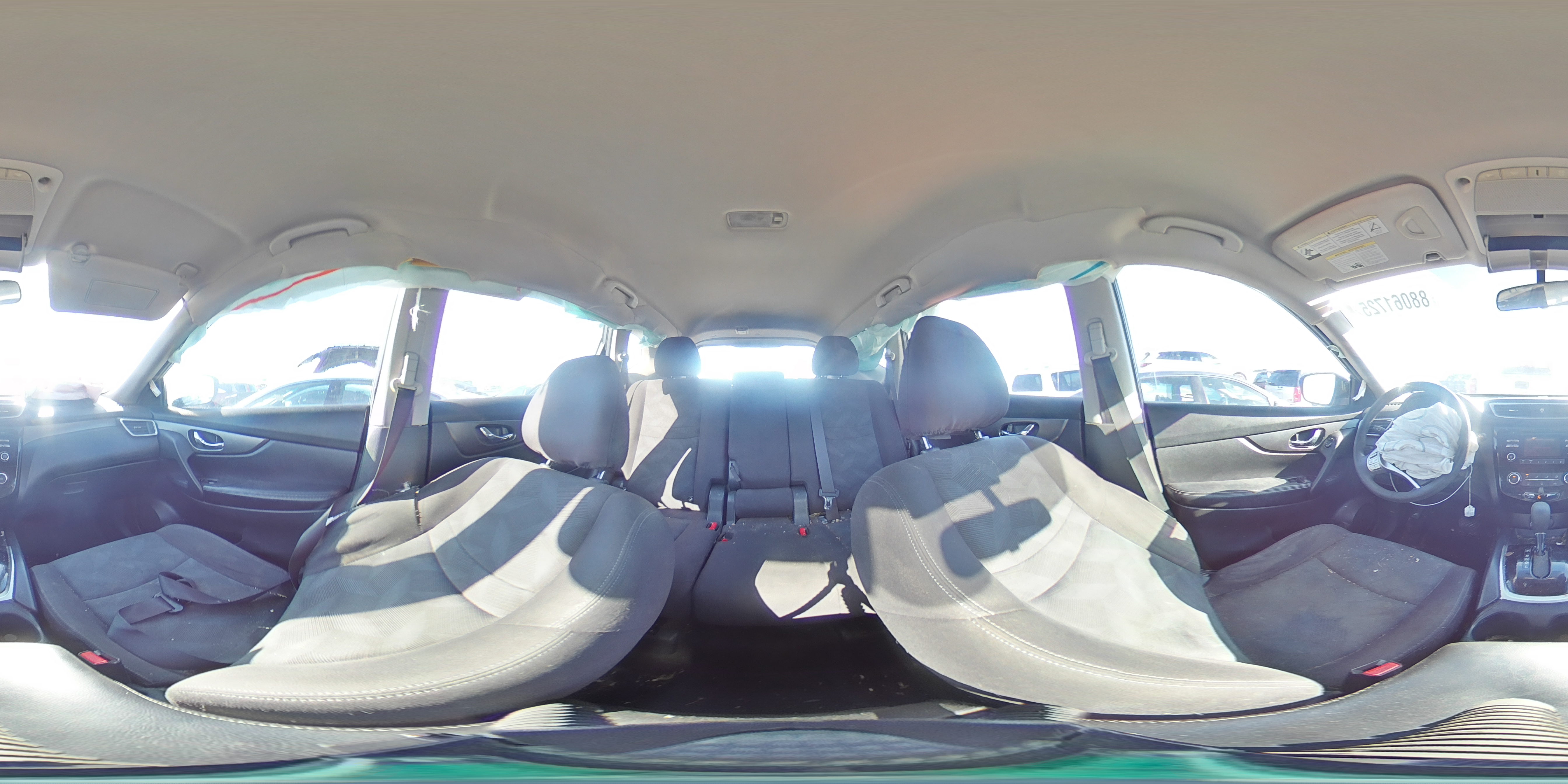 2016 Nissan Rogue - Image 13