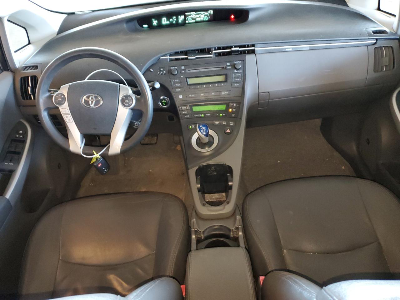 2011 Toyota Prius - Image 8