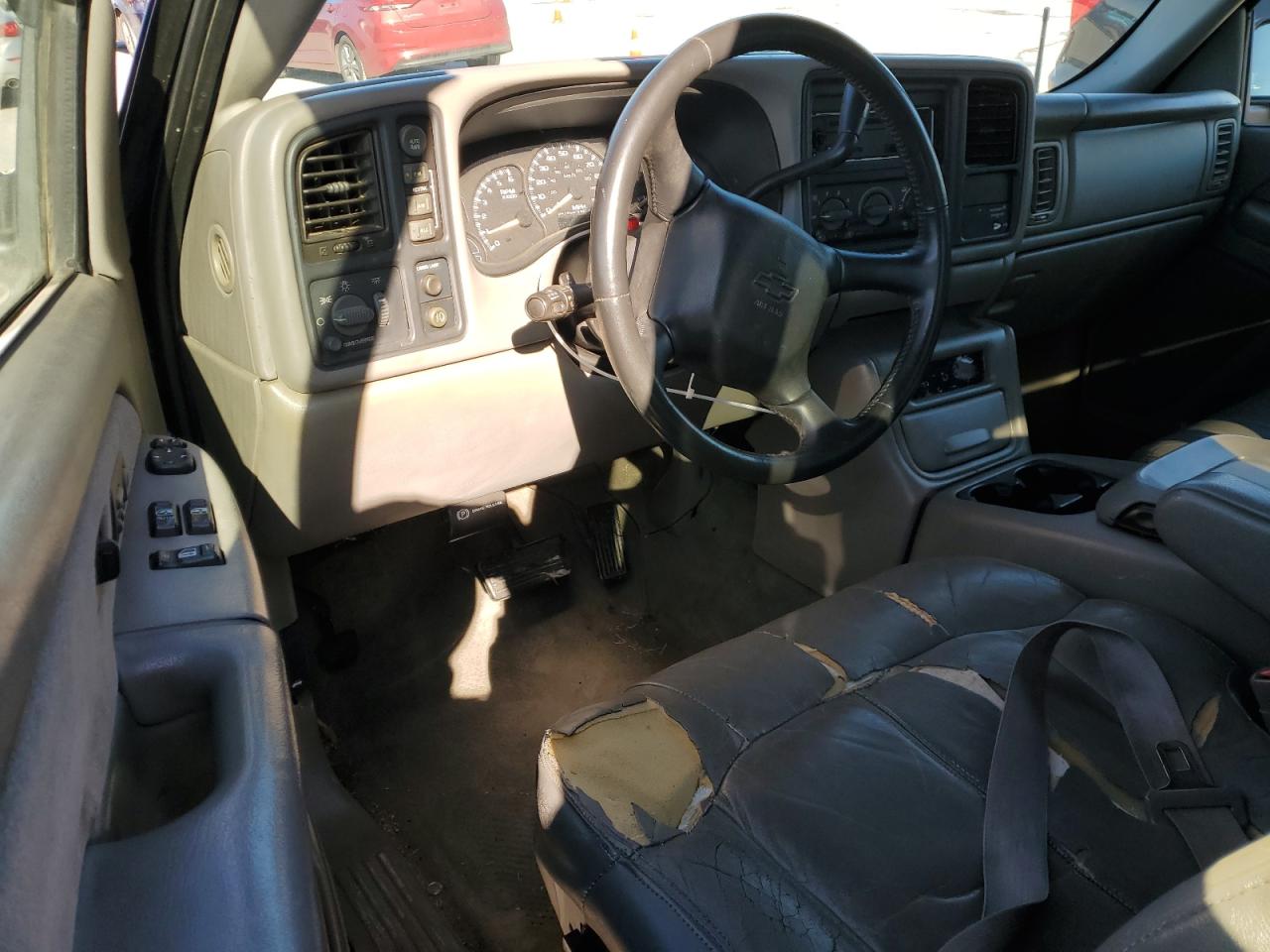 2002 Chevrolet Silverado - Image 8