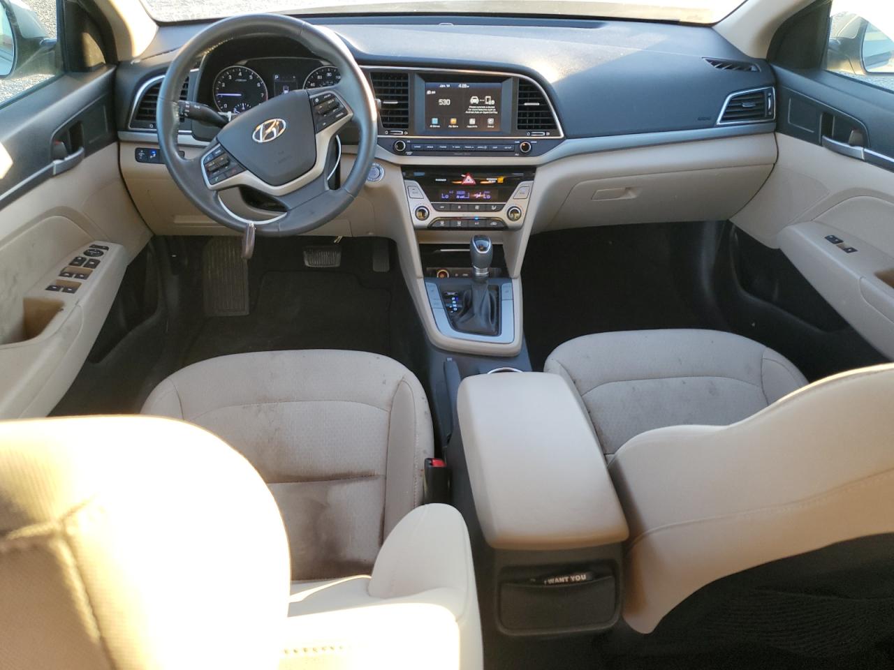 2018 Hyundai Elantra - Image 8