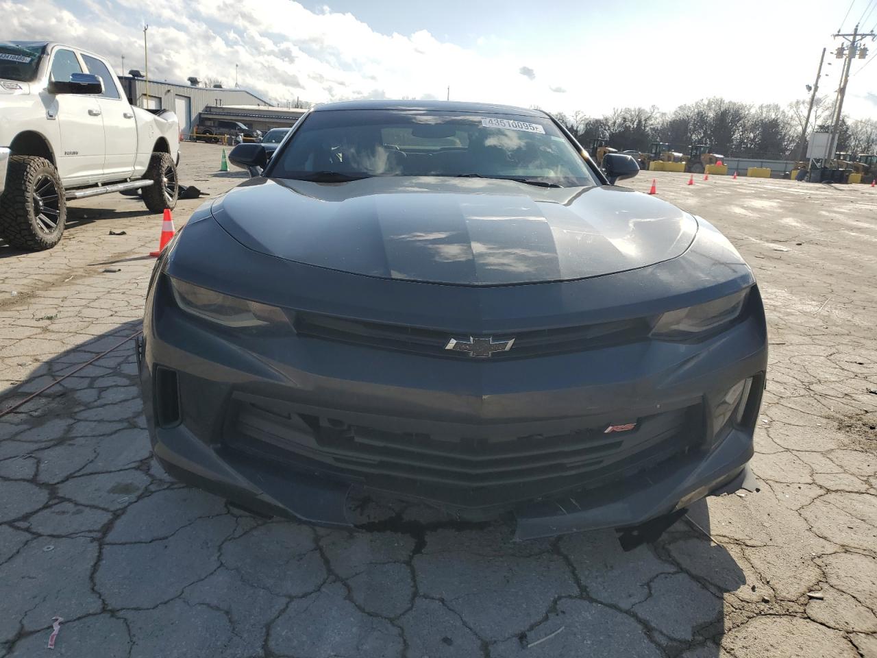 2017 Chevrolet Camaro - Image 5