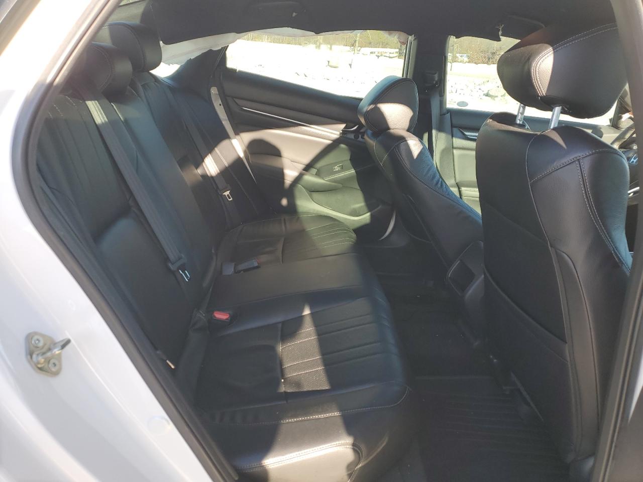 2019 Honda Accord - Image 10
