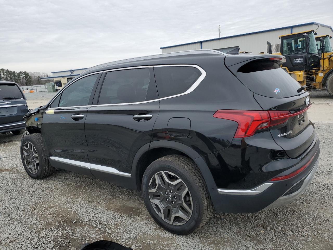 2023 Hyundai Santa Fe - Image 2