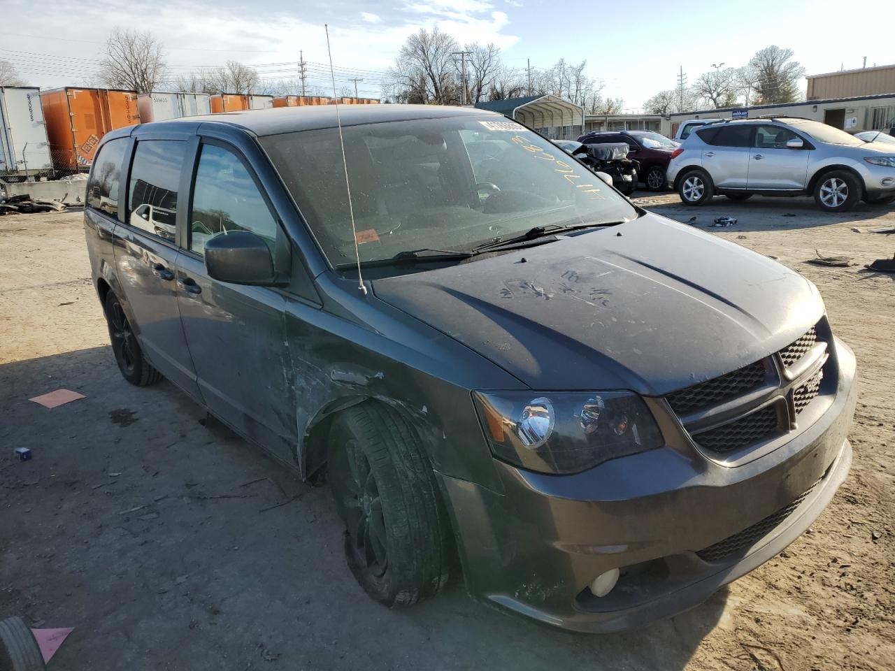 2019 Dodge Caravan - Image 4