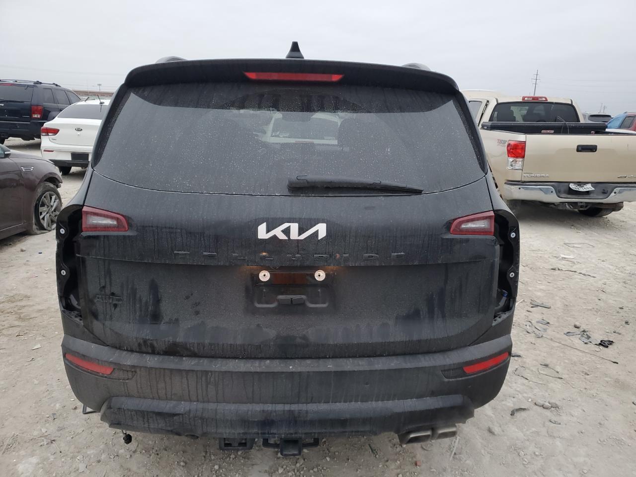2022 Kia Telluride - Image 6