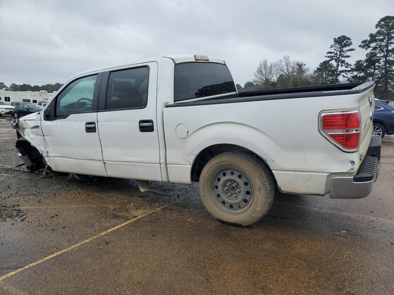 2013 Ford F-150 - Image 2