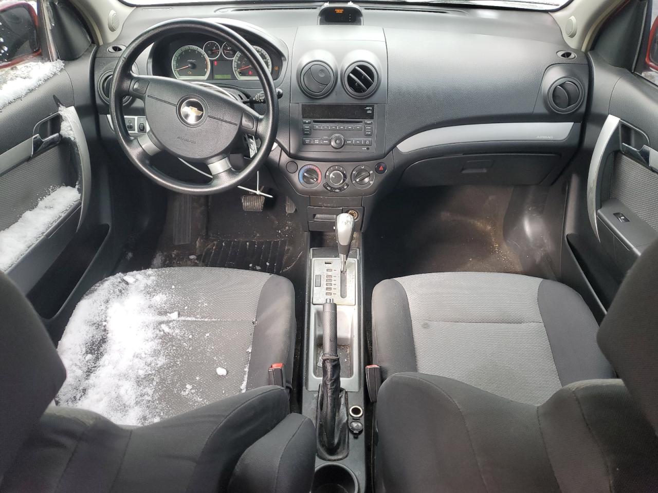 2011 Chevrolet Aveo - Image 8