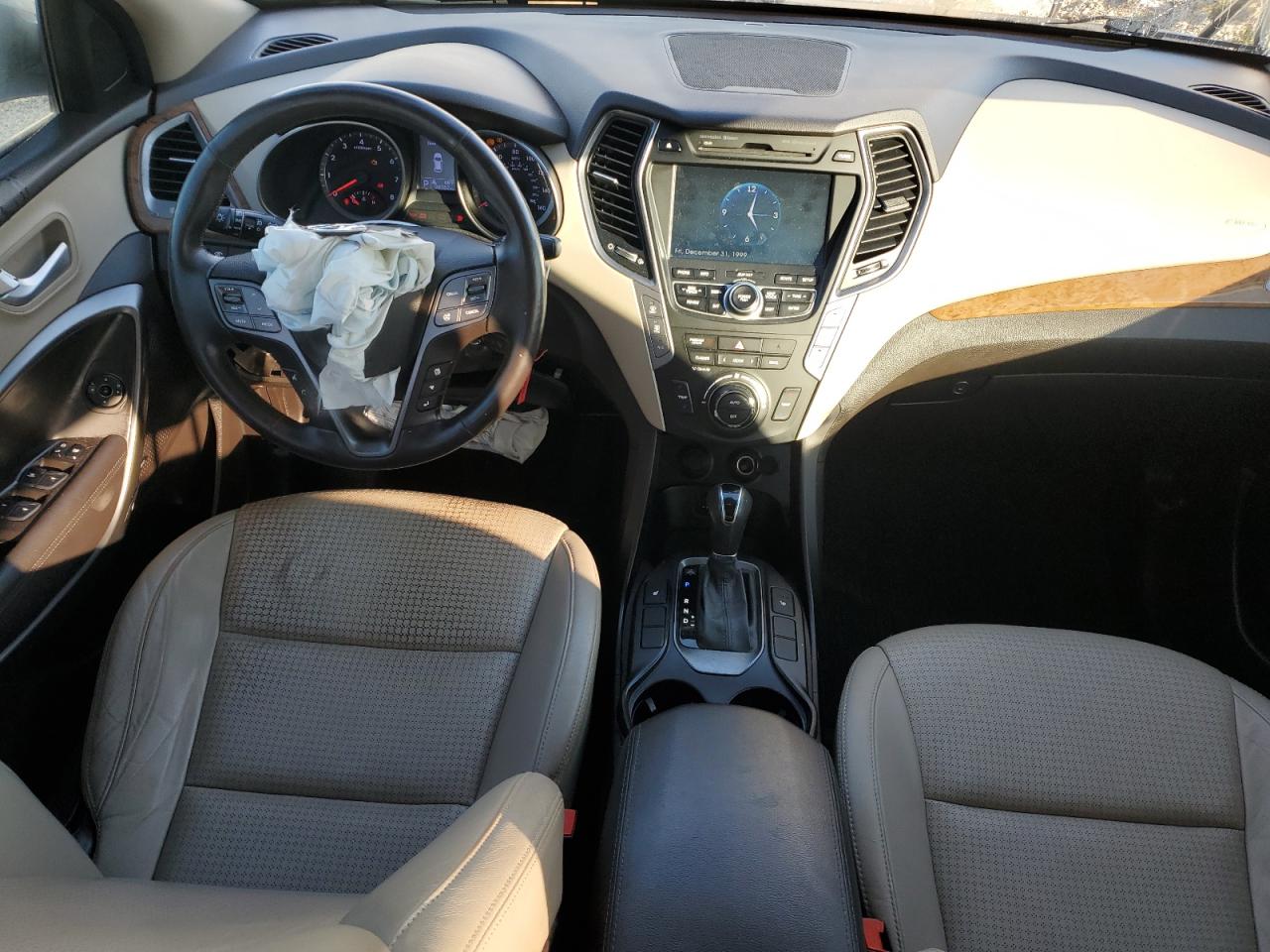 2013 Hyundai Santa Fe - Image 8