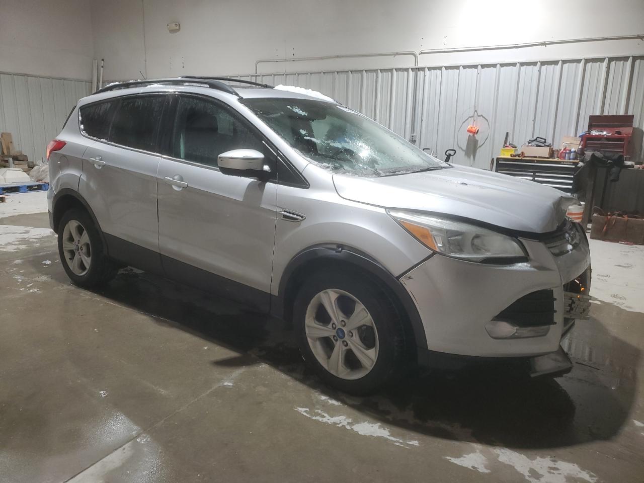 VIN 1FMCU9G91DUC38315 2013 FORD ESCAPE no.4