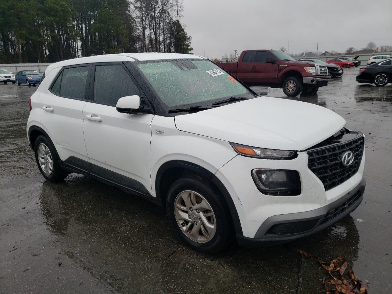 2021 Hyundai Venue - Image 4