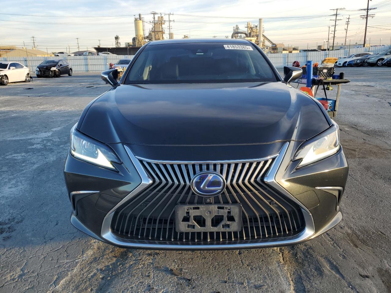 2019 Lexus ES - Image 5