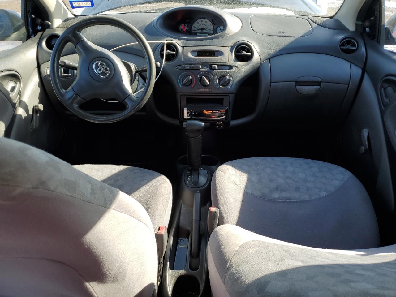 2003 Toyota Echo - Image 8