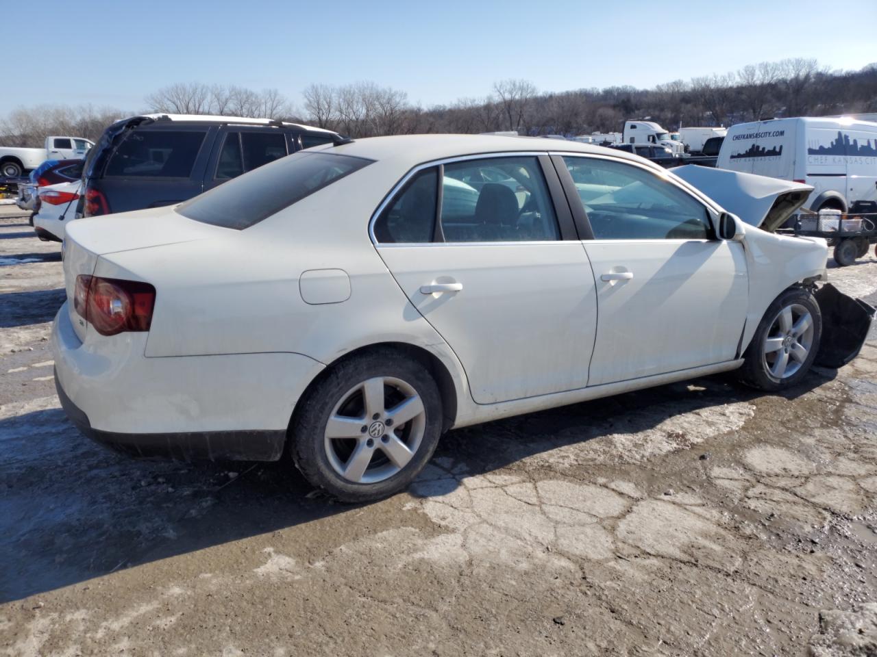 2008 Volkswagen Jetta - Image 3