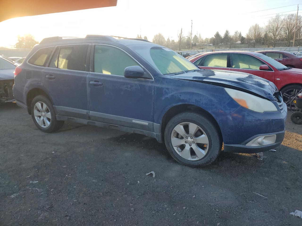 2010 Subaru Outback - Image 4