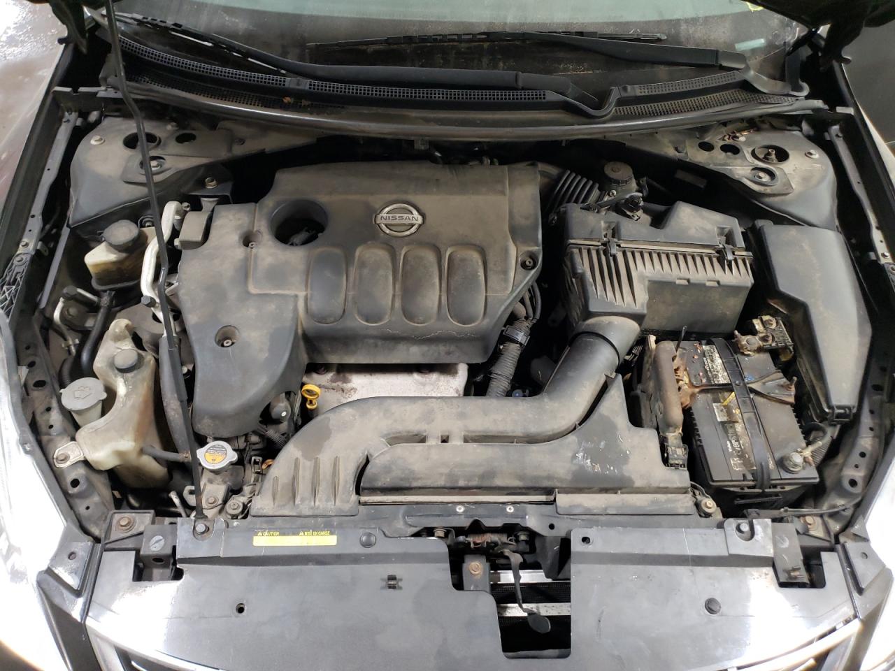2012 Nissan Altima - Image 11