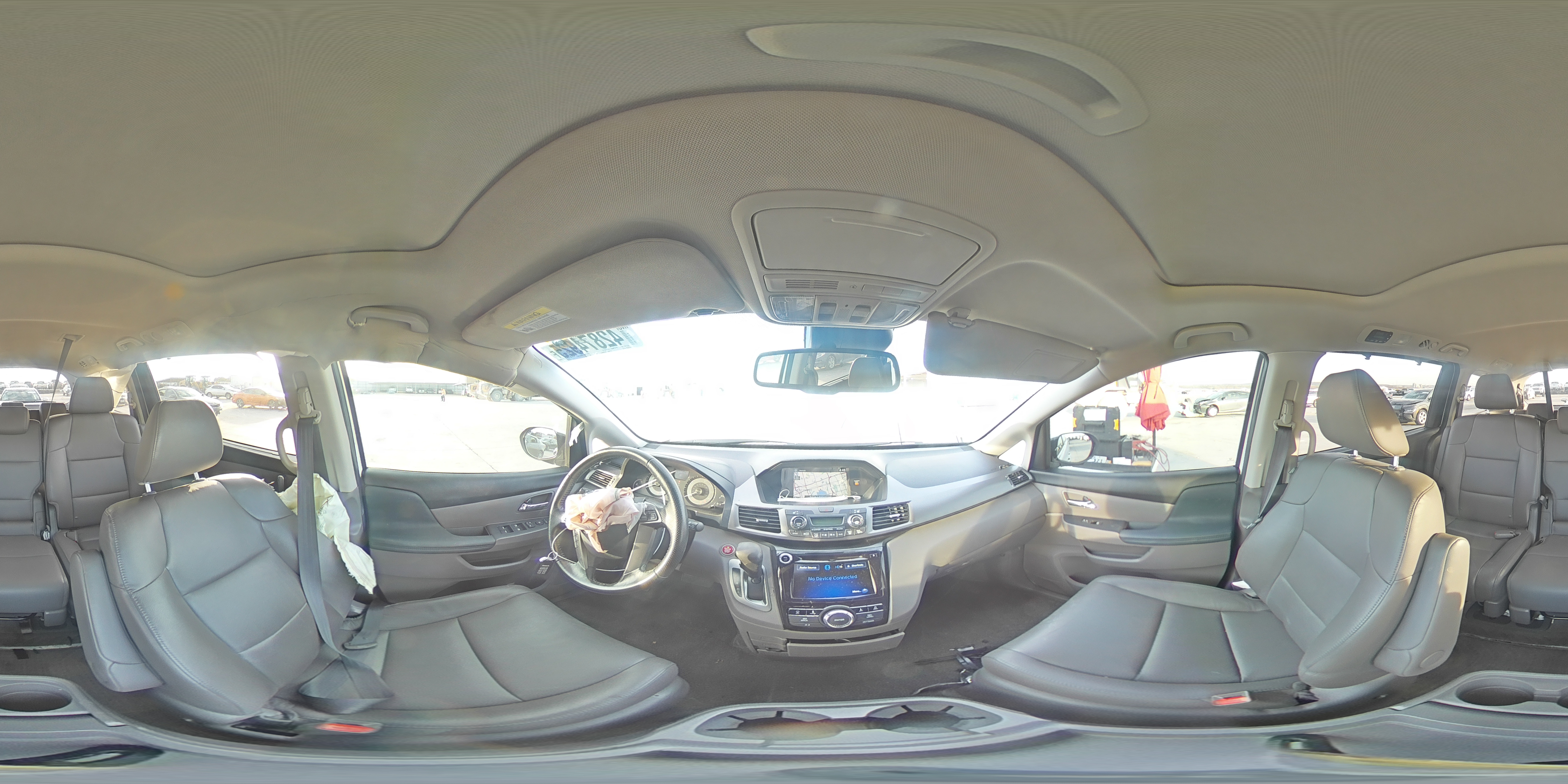 2015 Honda Odyssey - Image 13