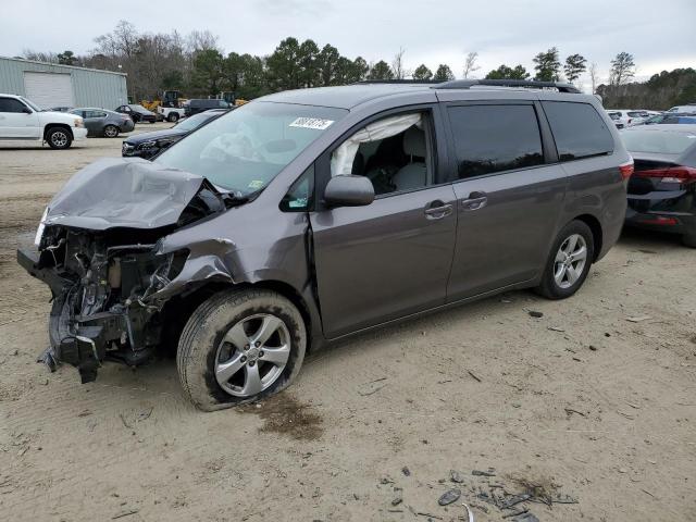 2017 Toyota Sienna Le