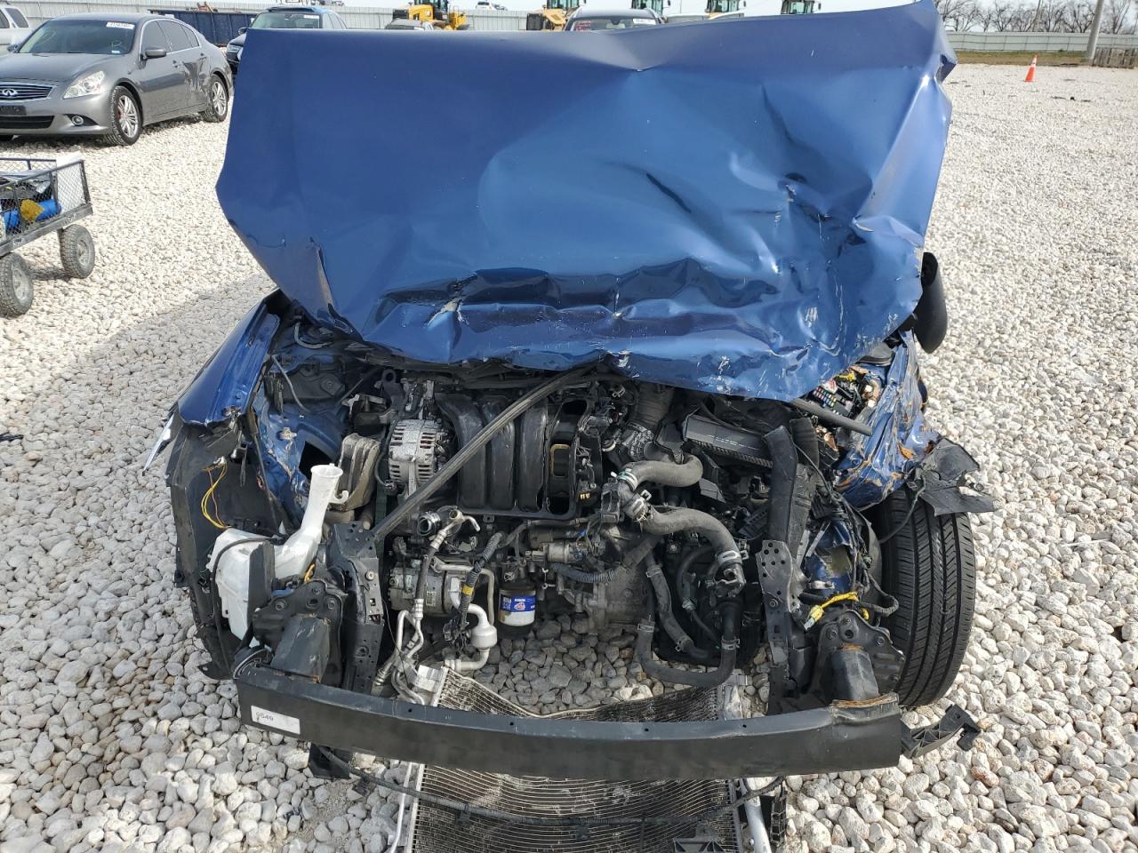2018 Hyundai Elantra - Image 12