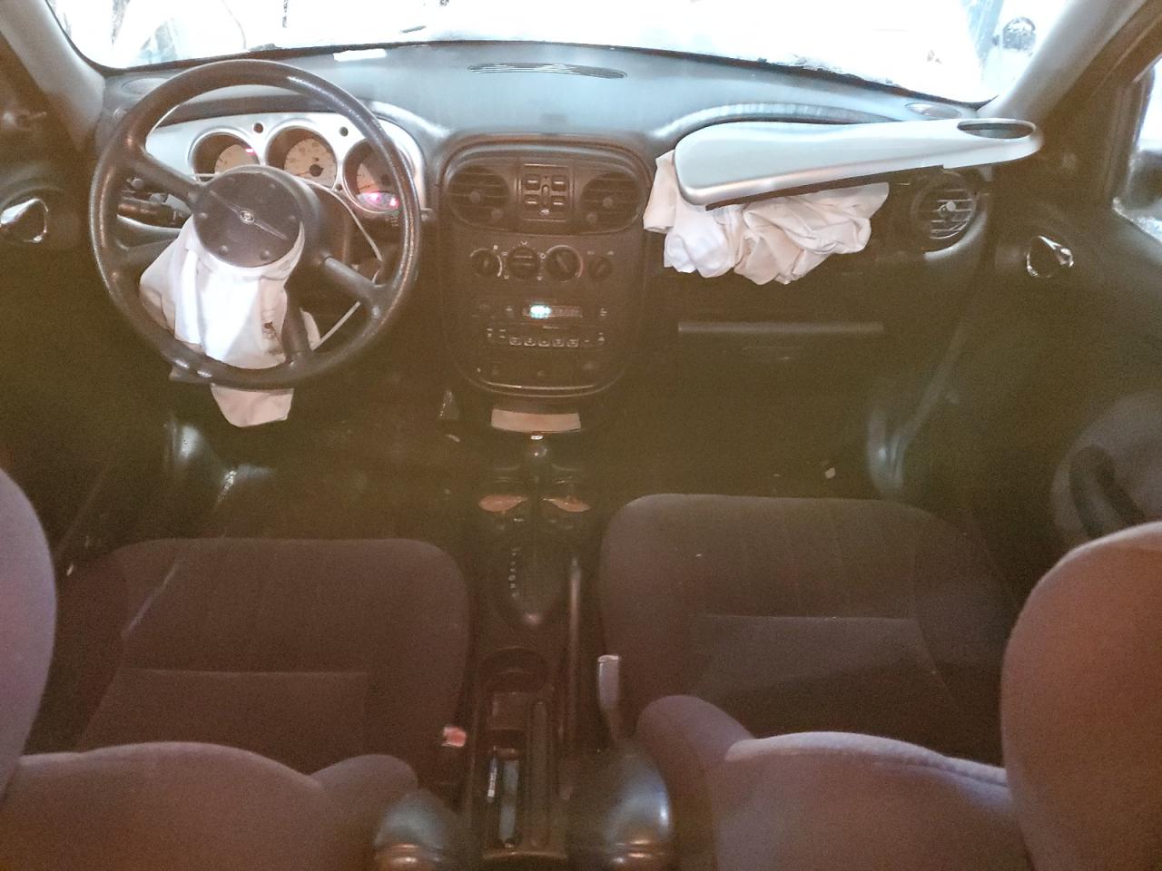 2005 Chrysler PT Cruiser - Image 8