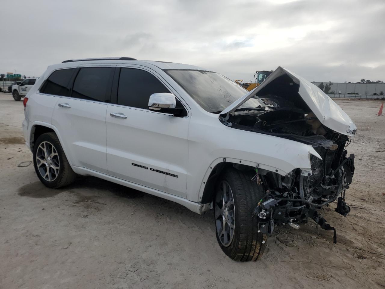 2019 Jeep Grand Cherokee - Image 4