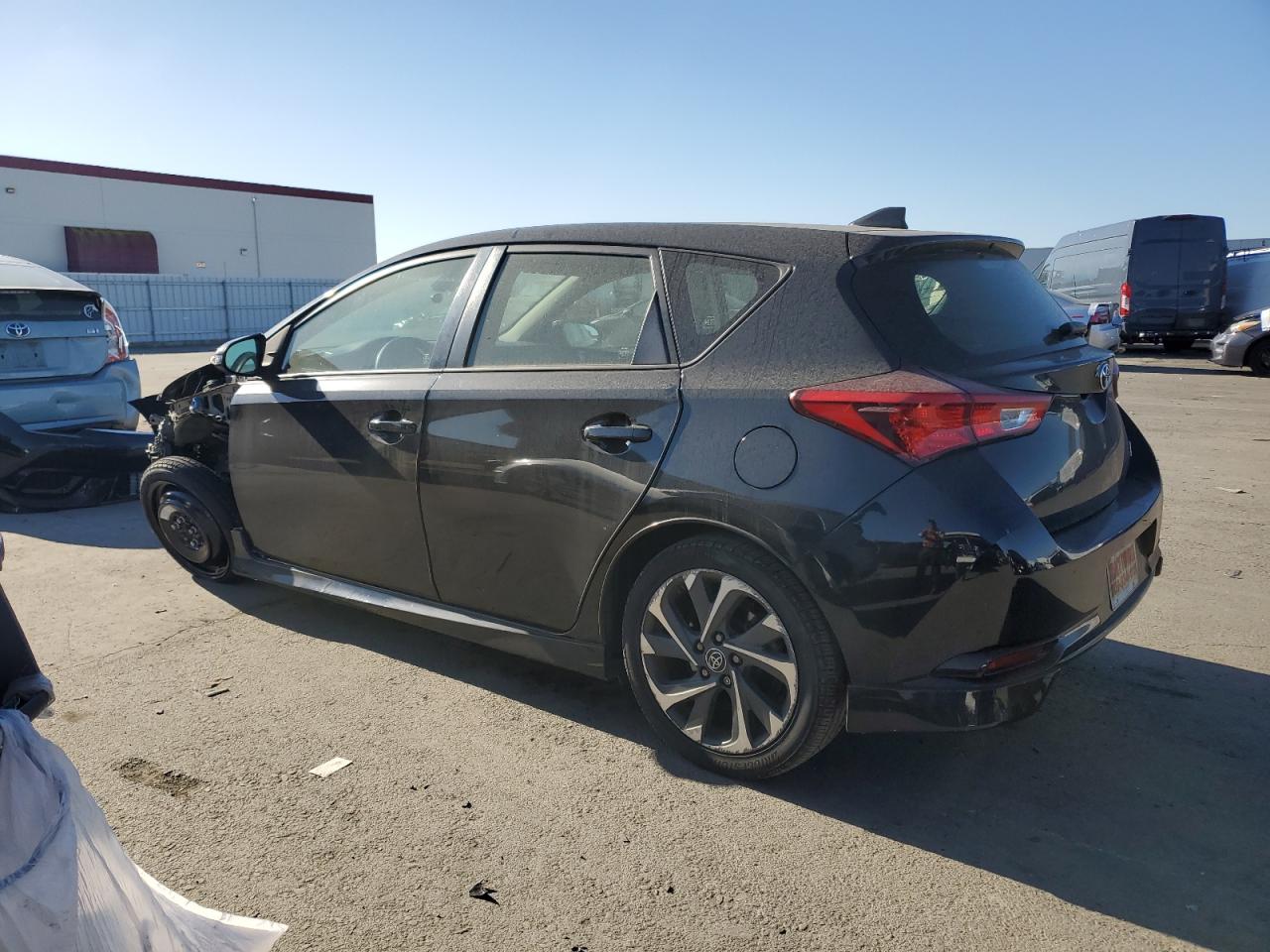 2018 Toyota Corolla - Image 2