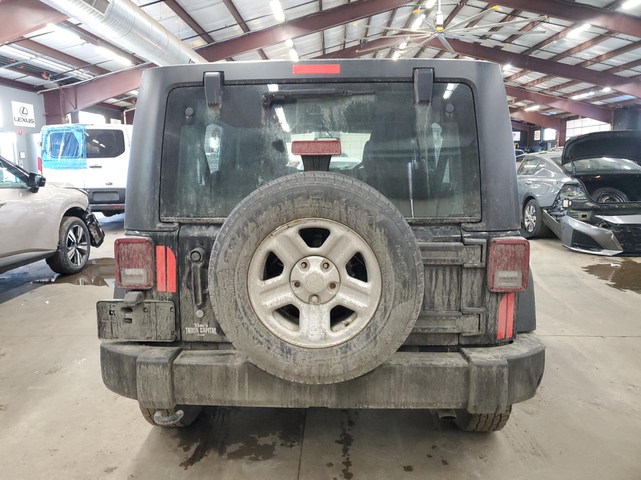 2015 Jeep Wrangler - Image 6