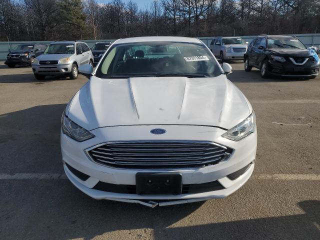  FORD FUSION 2018 Білий