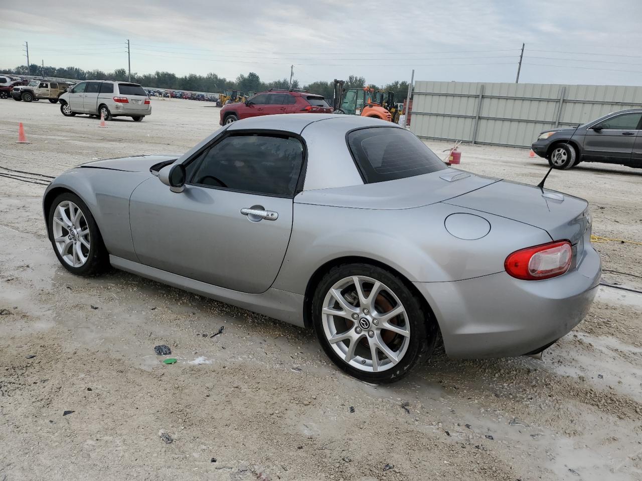 VIN JM1NC2PF0F0238698 2015 MAZDA MX5 no.2