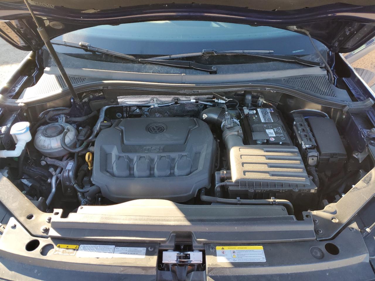 2021 Volkswagen Tiguan - Image 12