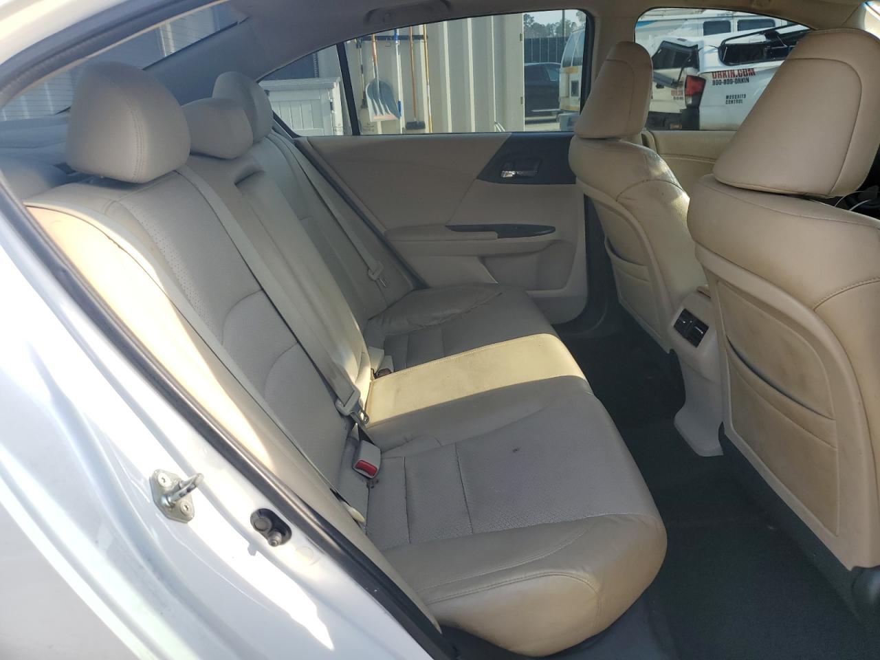 2013 Honda Accord - Image 10