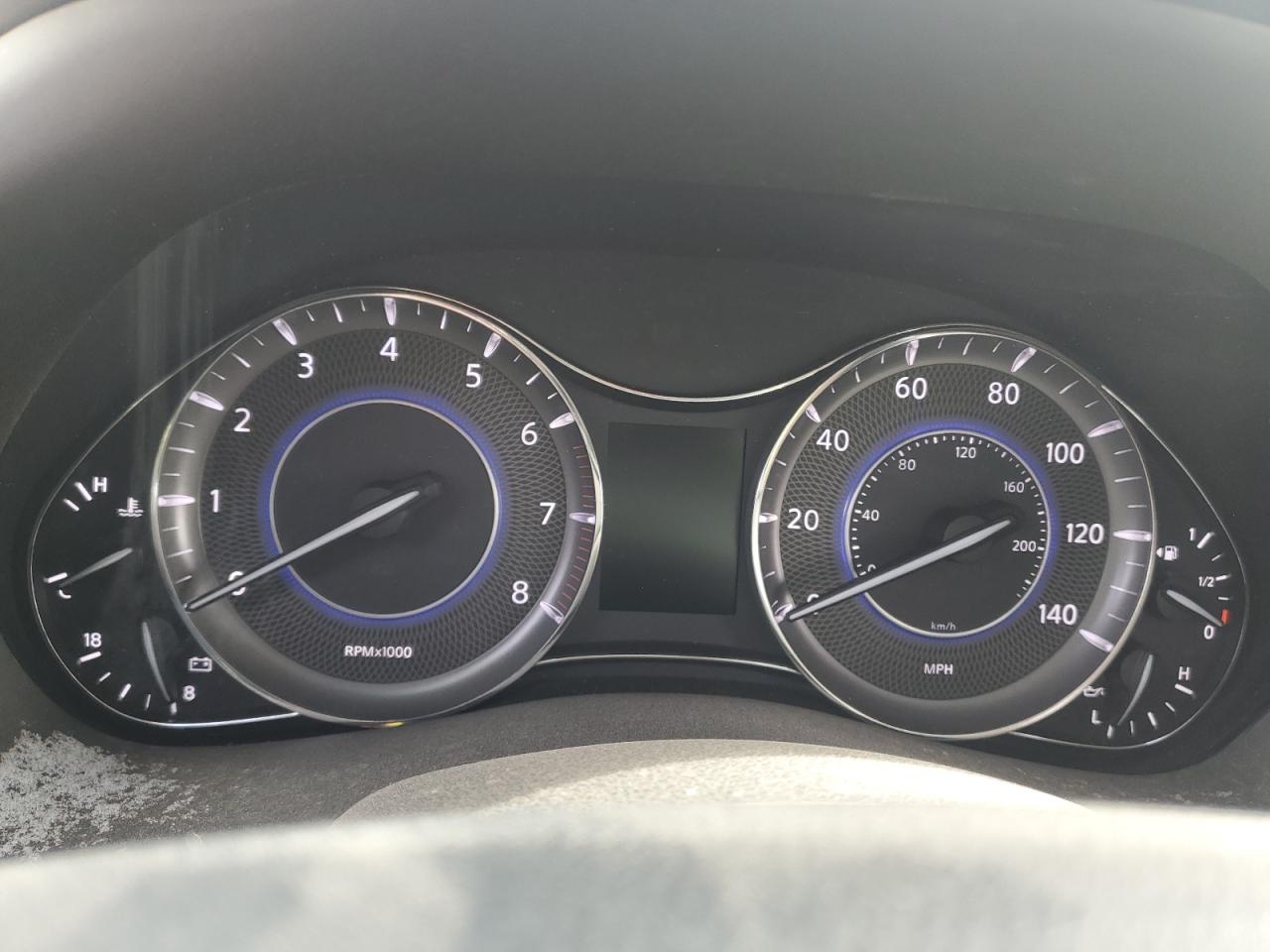 2012 Infiniti QX56 - Image 9