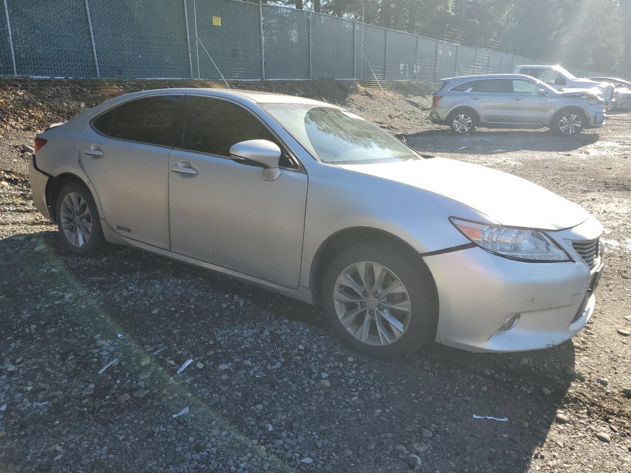 2013 Lexus ES - Image 4