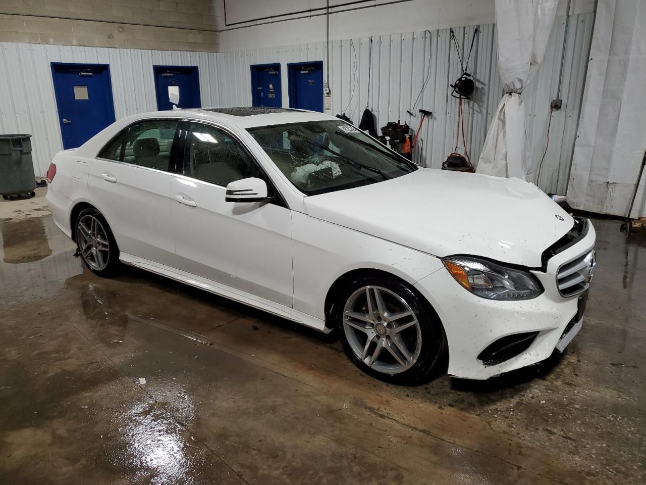 2014 Mercedes-Benz E-klasse - Image 4