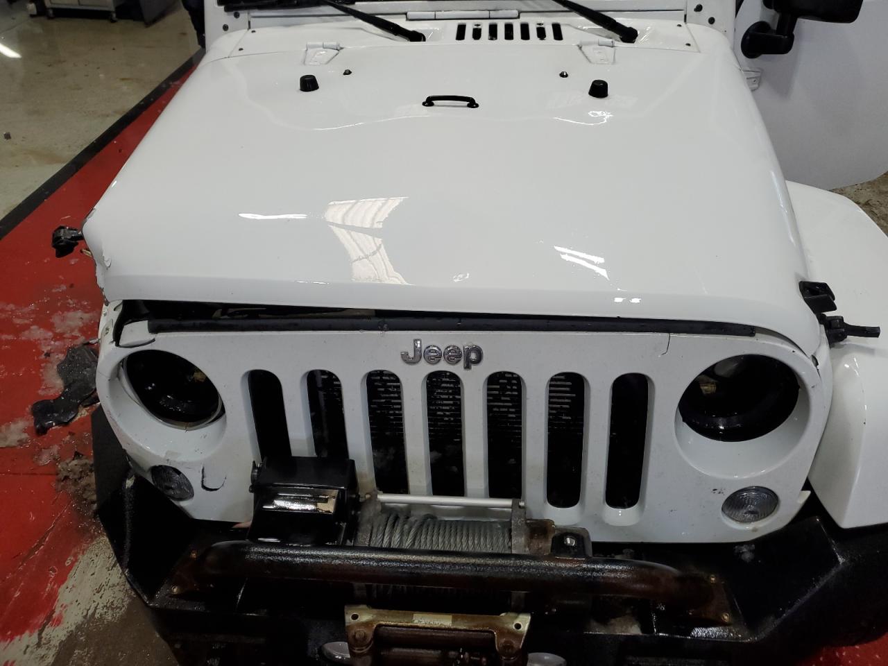 2014 Jeep Wrangler - Image 12