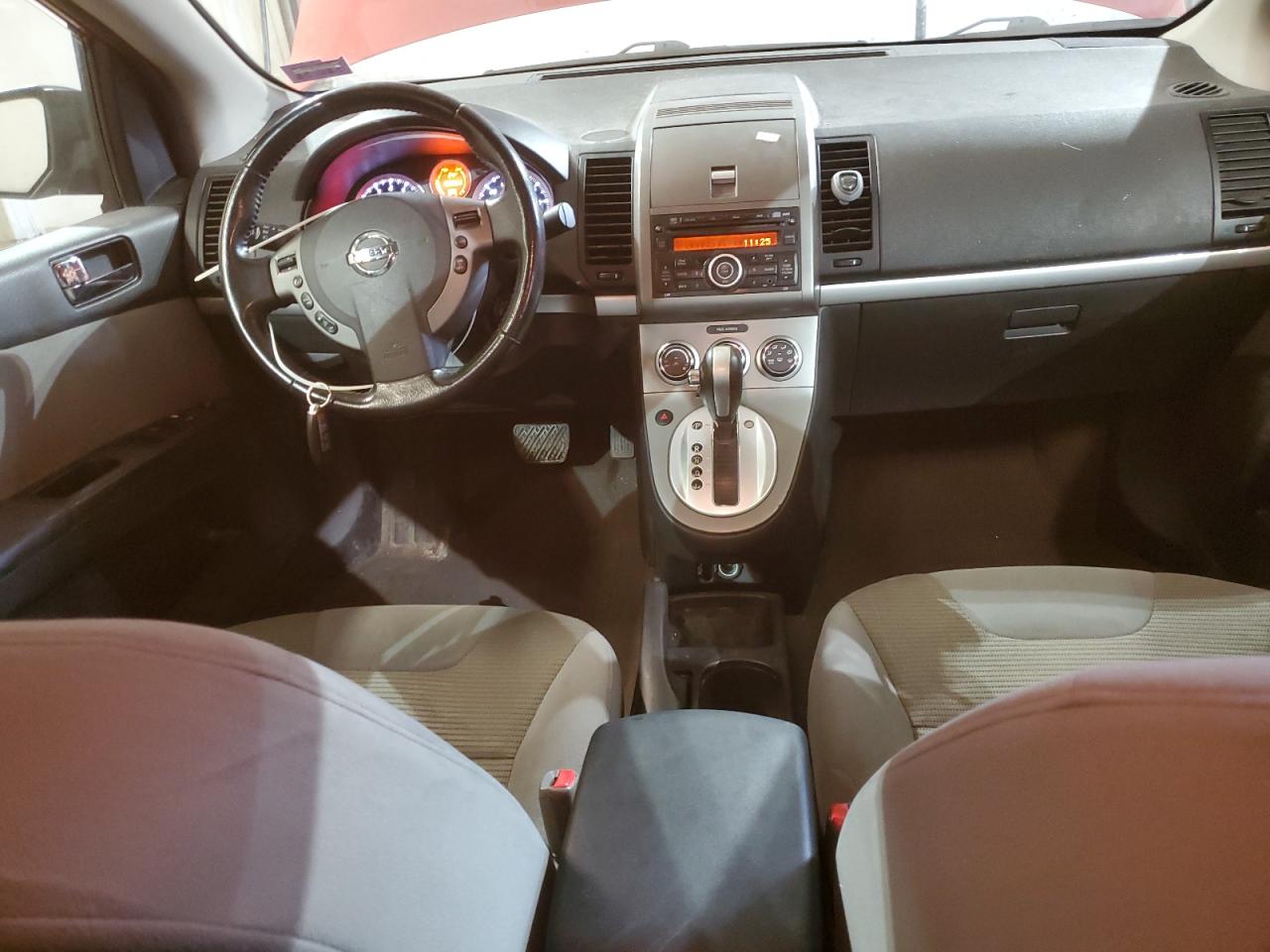 2010 Nissan Sentra - Image 8
