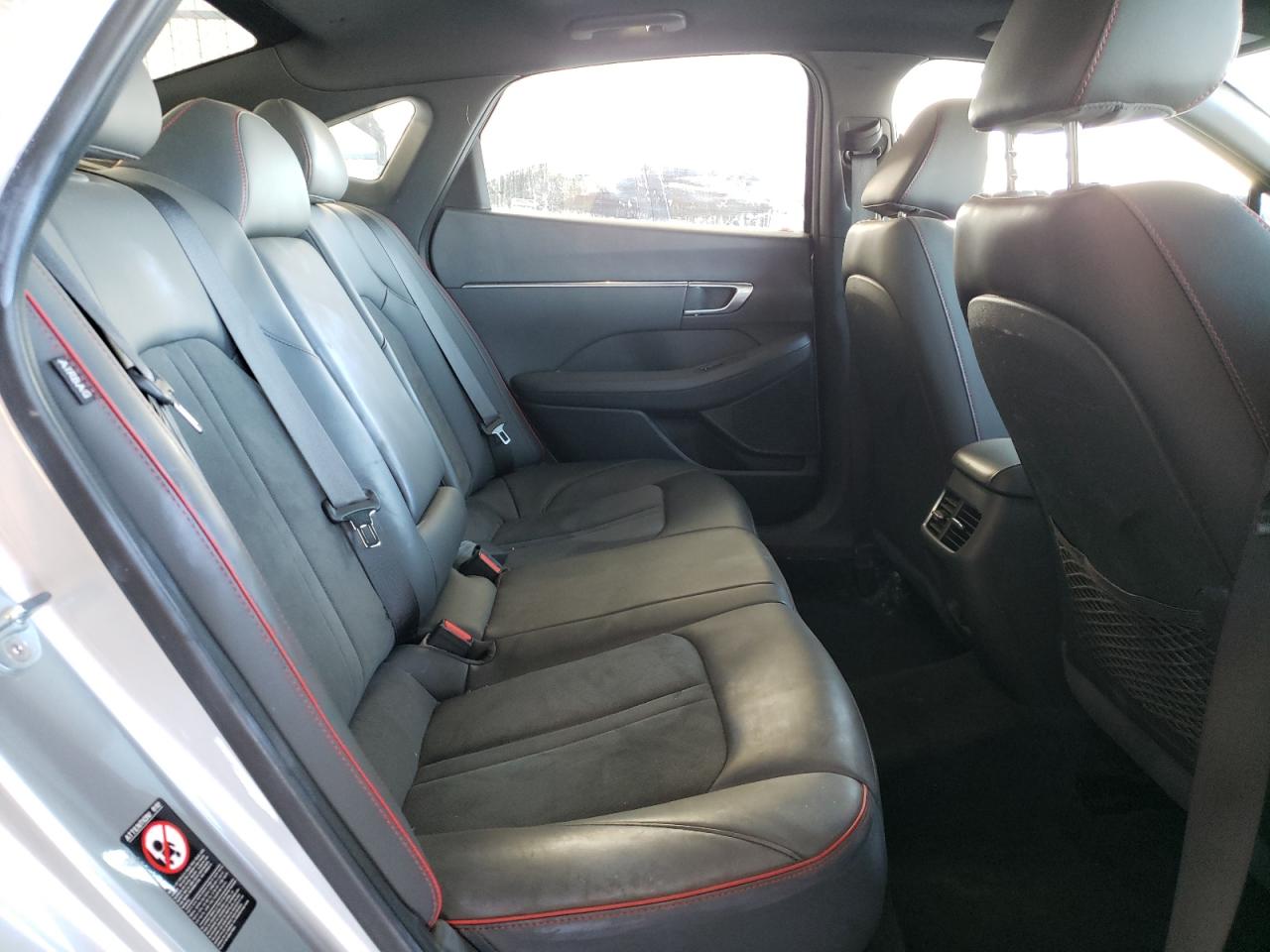 2021 Hyundai Sonata - Image 10