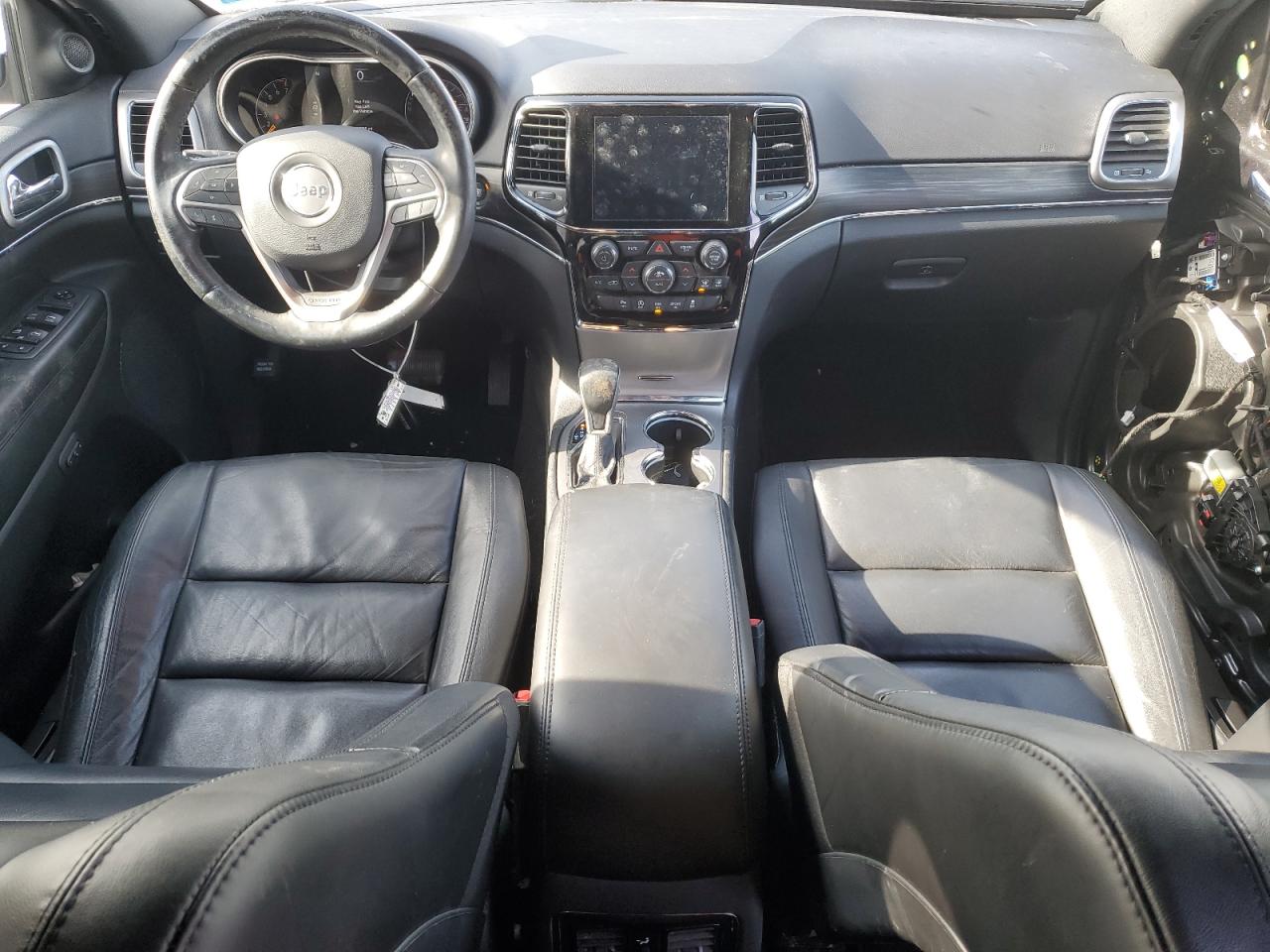 2020 Jeep Grand Cherokee - Image 8
