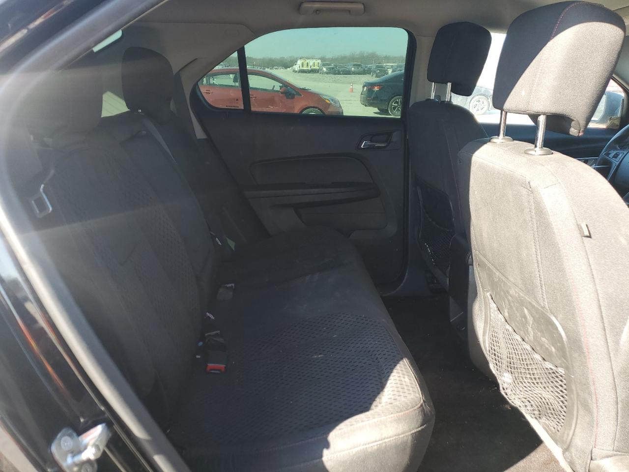2015 Chevrolet Equinox - Image 11