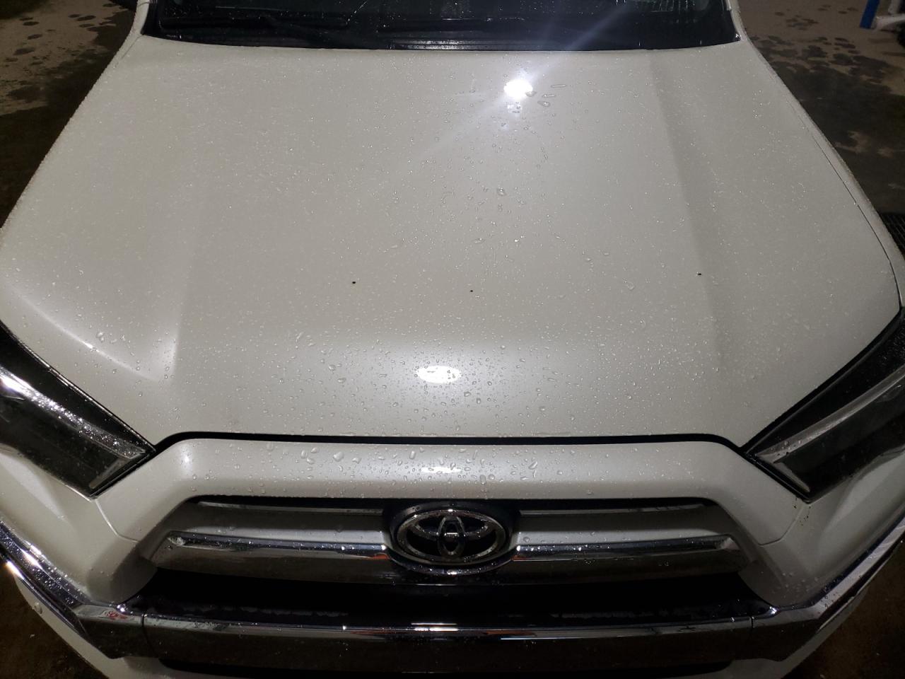 2023 Toyota 4Runner - Image 12